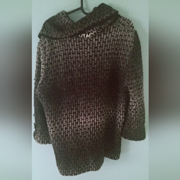 Ava sweater - Picture 3 of 3